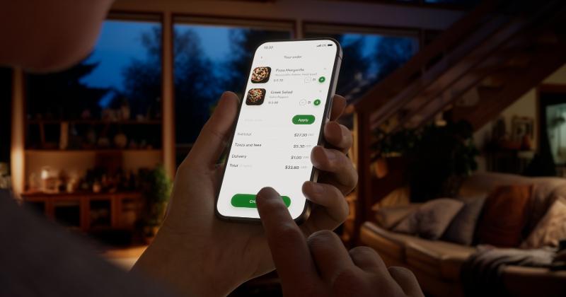 Restaurant delivery app customer